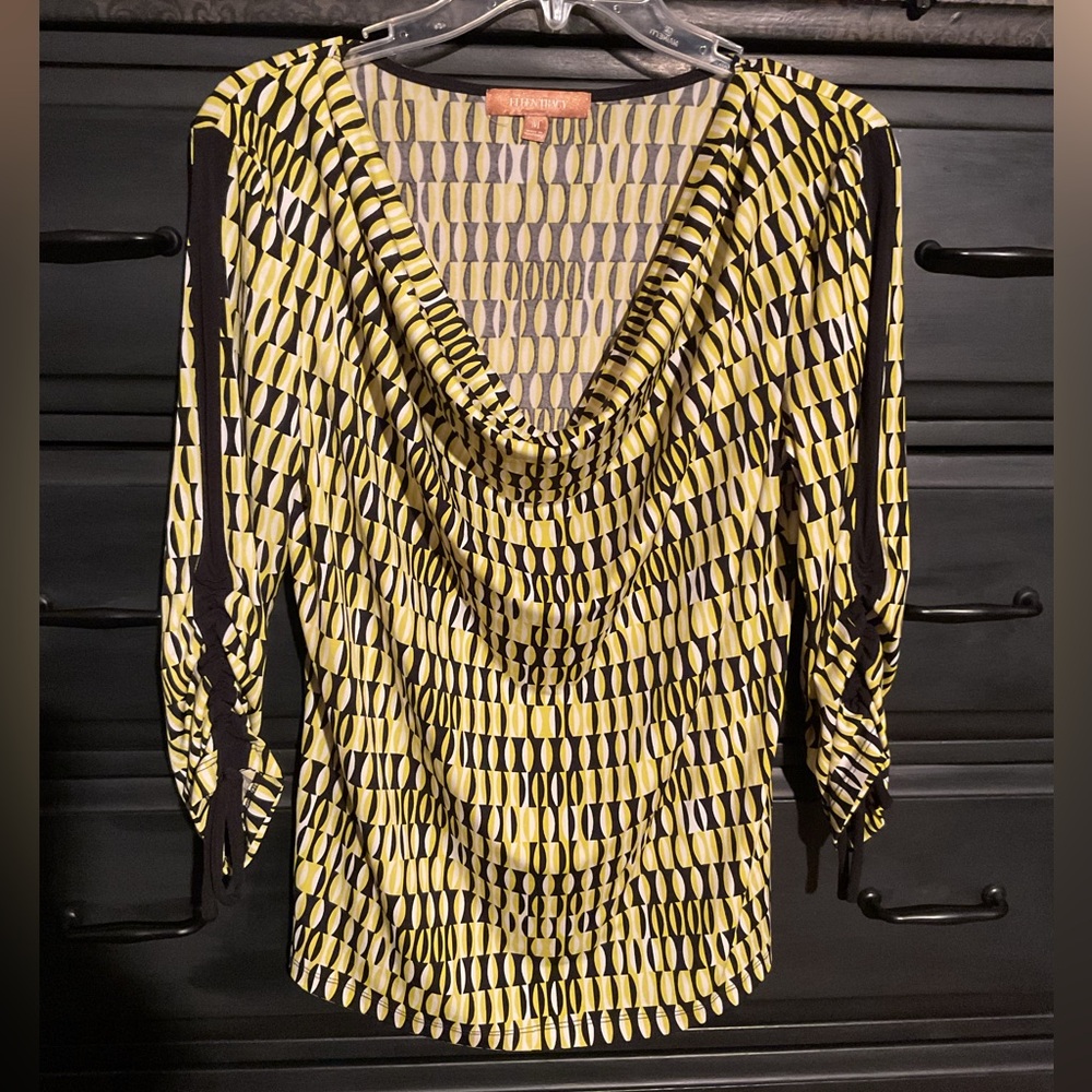 Ellen Tracy Black and Lime Green Ruched 3/4 Sleeve Blouse